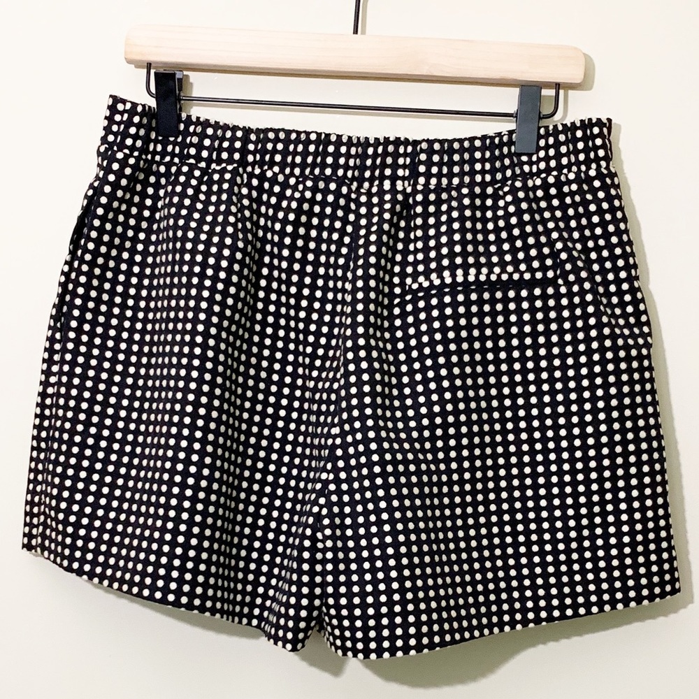 do & be Shorts - Picture 2 of 5